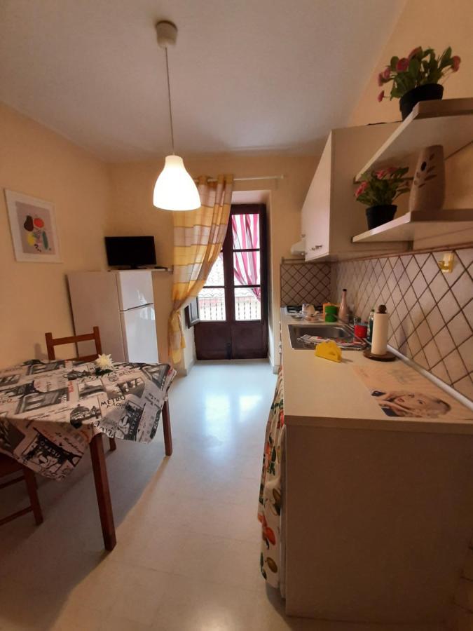 Perla Marina Apartment Чефалу Экстерьер фото