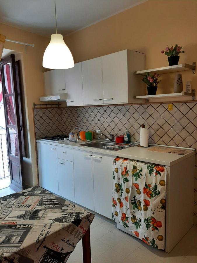 Perla Marina Apartment Чефалу Экстерьер фото