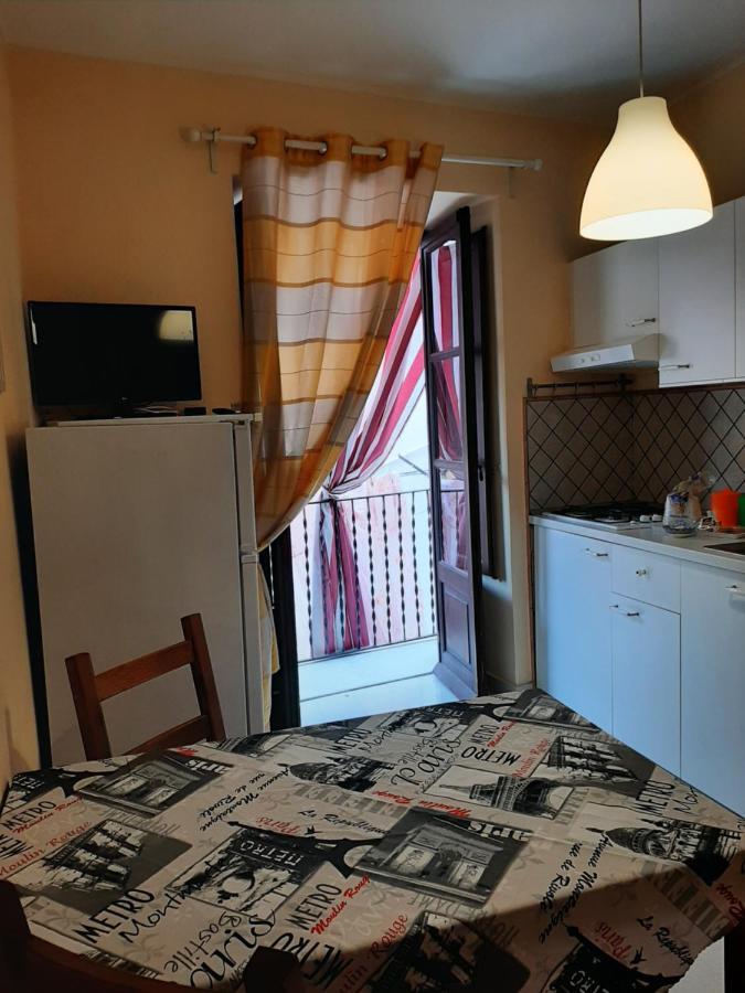 Perla Marina Apartment Чефалу Экстерьер фото